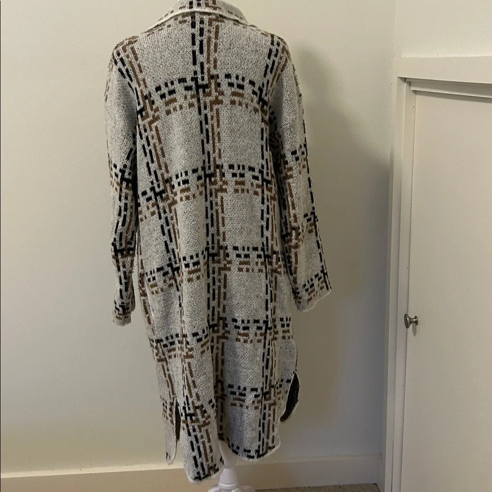 White Gray beige neutral Plaid Women's sweater Coat - Picture 6 of 11